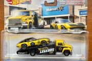 Hot Wheels Custom Corvette Stingray Coupe &amp; Carry On