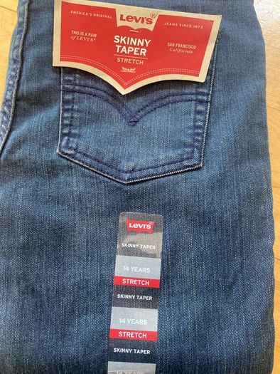 Levis NEW kids jeans age 13-14 2 pairs 35 each