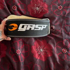 Gasp lifting belt