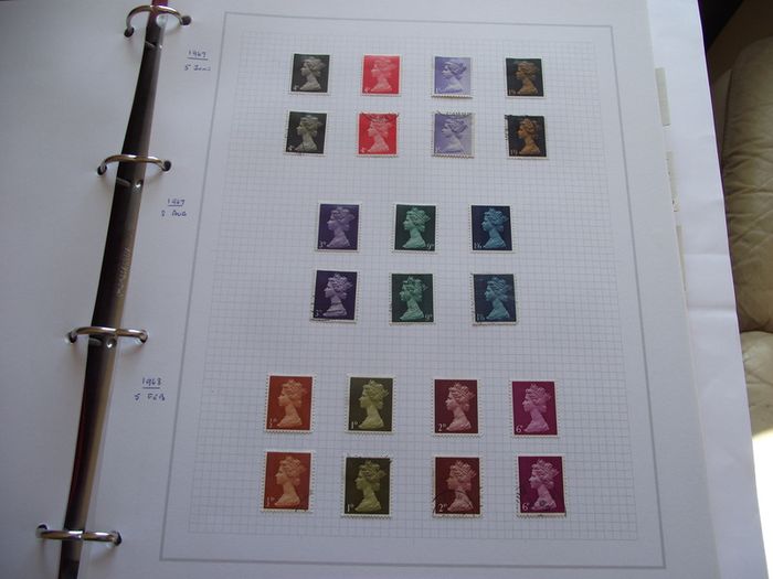 A valuable comprehensive collection of Elizabeth II stamps, hinged in the album (1952-2000)