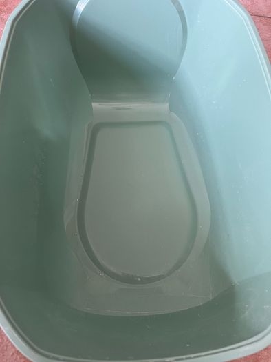 cat litter tray