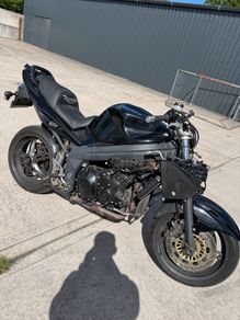 09 triumph 1050 st sprint breaking
