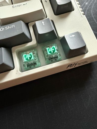 Wireless Mechanical Keyboard - SkyCyan Switches - Tri-Mode