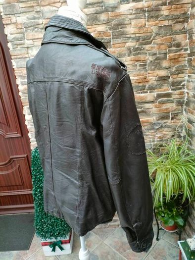 Men's Vintage Style Superdry leather jacket  Size L