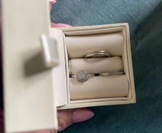 9ct white gold bridal set