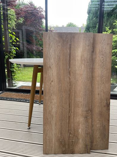 extendable dining table