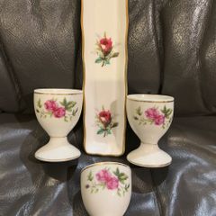 Vintage Hammersley Eggs Set.