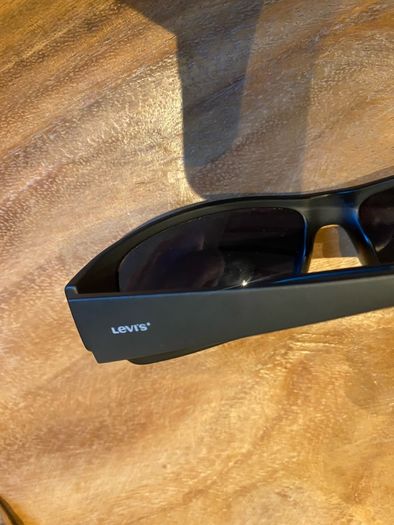 LEVIS sunglasses