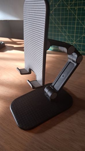 Desktop Phone Stands