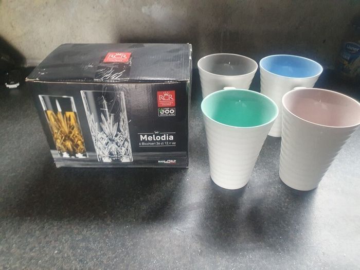 Set of Glass Tumblers and Mugs