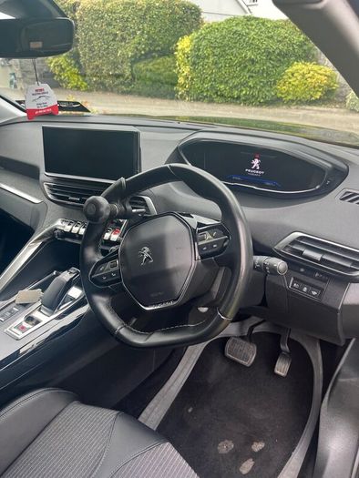 Peugeot 3008 2022