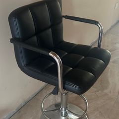 3 high stools