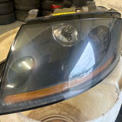 Audi TT Mk1 Passenger Xenon Headlamp