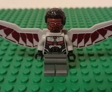 Lego  Falcon Light gray and dark red wings