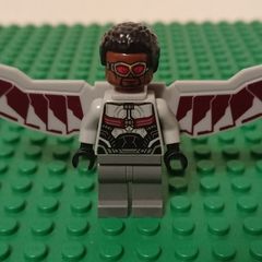 Lego  Falcon Light gray and dark red wings
