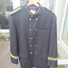 Fancy Jacket (good for Halloween)