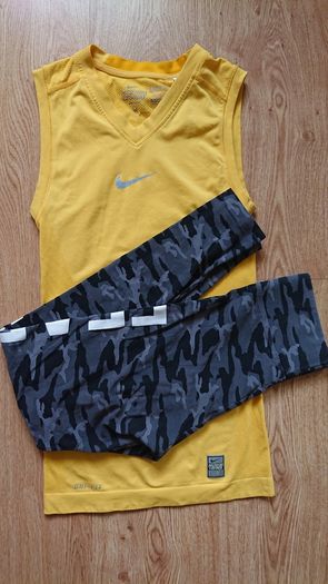 Golddigga Leggings +Nike Top Size 8