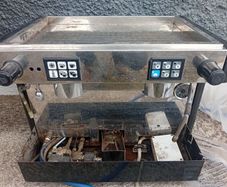 commercial coffee machine and grinder