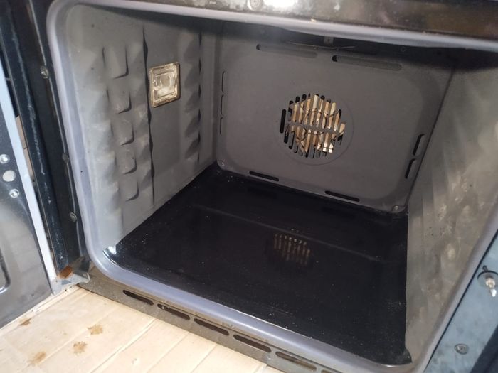 Zanussi 600 double oven electric cooker