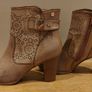 Ladies Boots Image 4