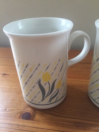 Churchill England Mugs