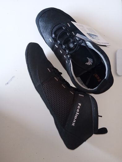 High Quality Men's Barefoot Walking/Running Lace-up Shoes From Feelmax Super Thin Super Strong KEPROTEC / KEVLAR Sole 40% OFF!