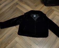 fur coat
