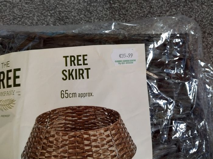 Christmas Tree Skirt 65cm Adjustable in x4 Sections