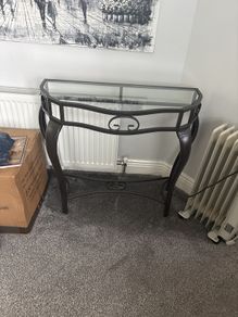 console table