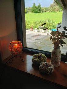 Table lamp