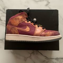 Premium Luxury Nike Air Jordan 1 Retro UK4.5