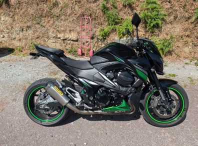 Kawasaki ZR800 2016