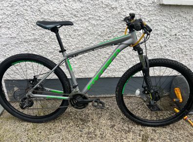 Carrera Hellcat Moutain Bike