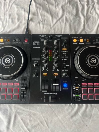Pioneer DJ Deck