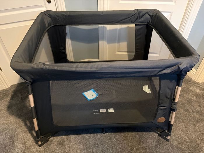 Maxi Cosi Swift Travel Cot