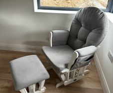 Babylo Rocking chair and footstool