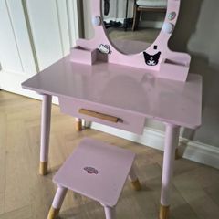 Girls Vanity Table and Stool