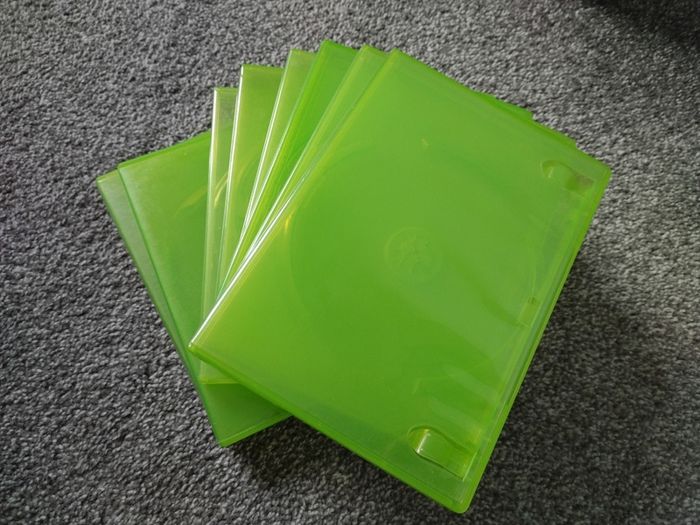 Xbox 360 Green Plastic Game Cases