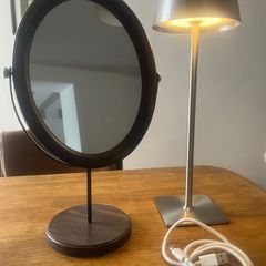 mirror + lamp