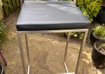 Kitchen island chair