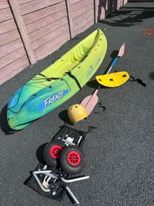 Ocean Frenzy Kayak with paddle, back rest, helmet & fold up wheels