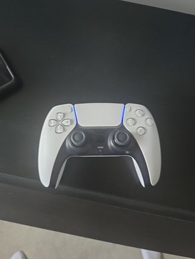 playstation 5 controller white