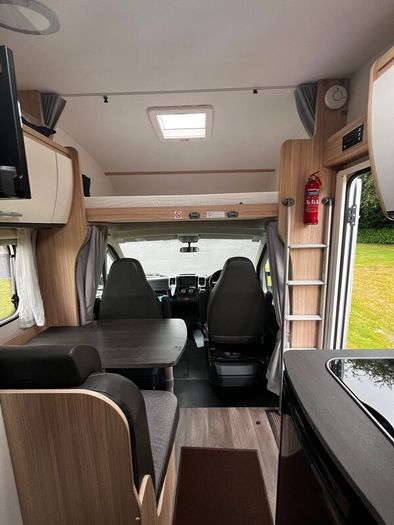 2022 Sunlight A60 Campervan