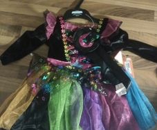 Costume