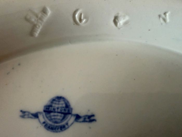 Antique 1901 Mintons Soup/Stew Tureen