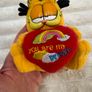 Garfield plush toy holding You Are My Dream by Paws approx. 11 cm. Used Please see photos Image 5