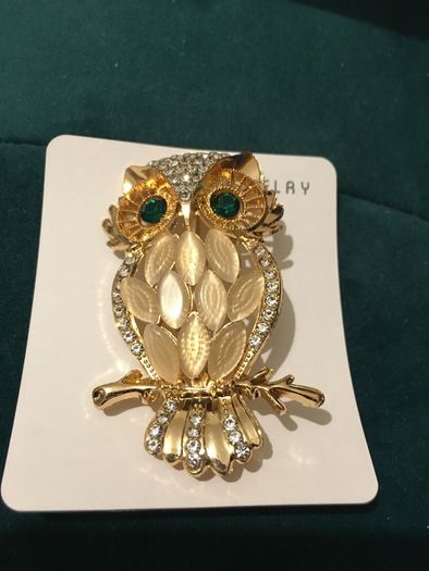 Brooch