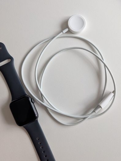 Apple Watch SE 2nd Gen, 40mm - Space Grey