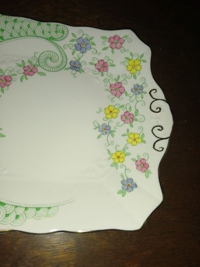 Tuscan porcelain plate
