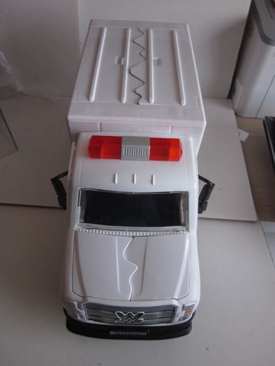 WWE Wrekkin Slambulance Breakway Vehicle
